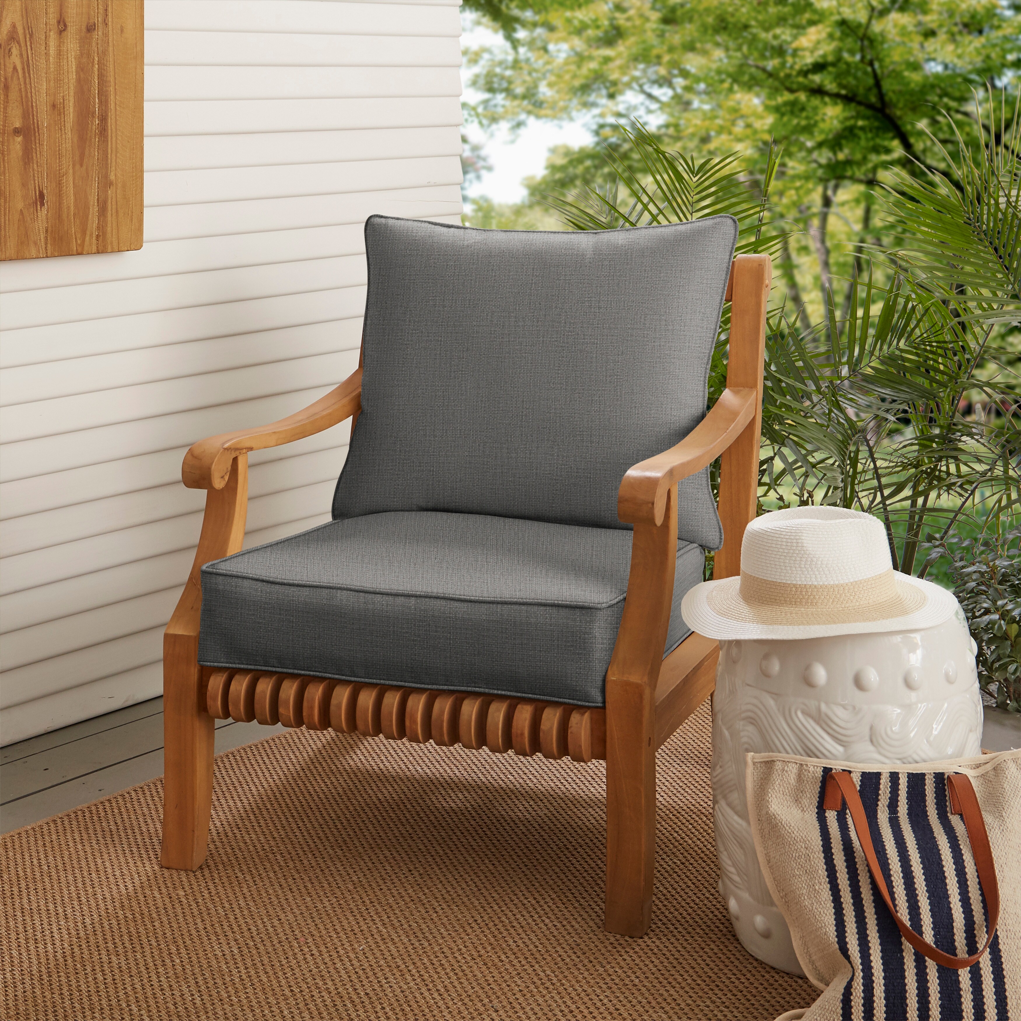 Straw best sale patio chair